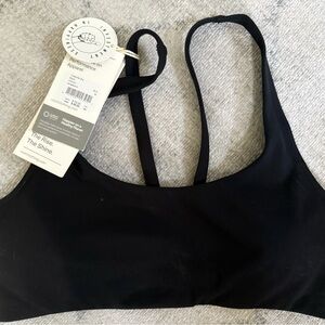 Vuori NWT YOSEMITE BRA BLACK MED